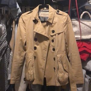 Burberry short trench coat
